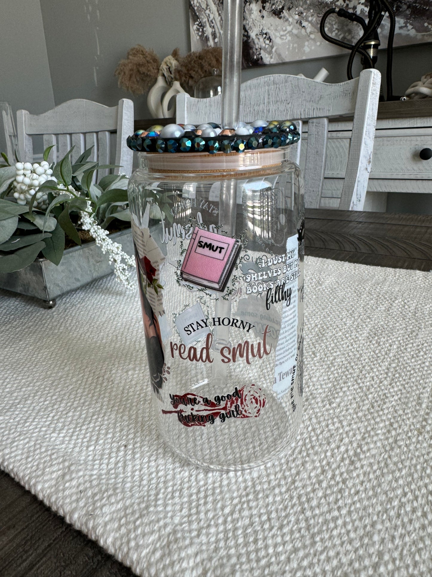 Smut Book Worm 16oz Libbey Glass Cup #163