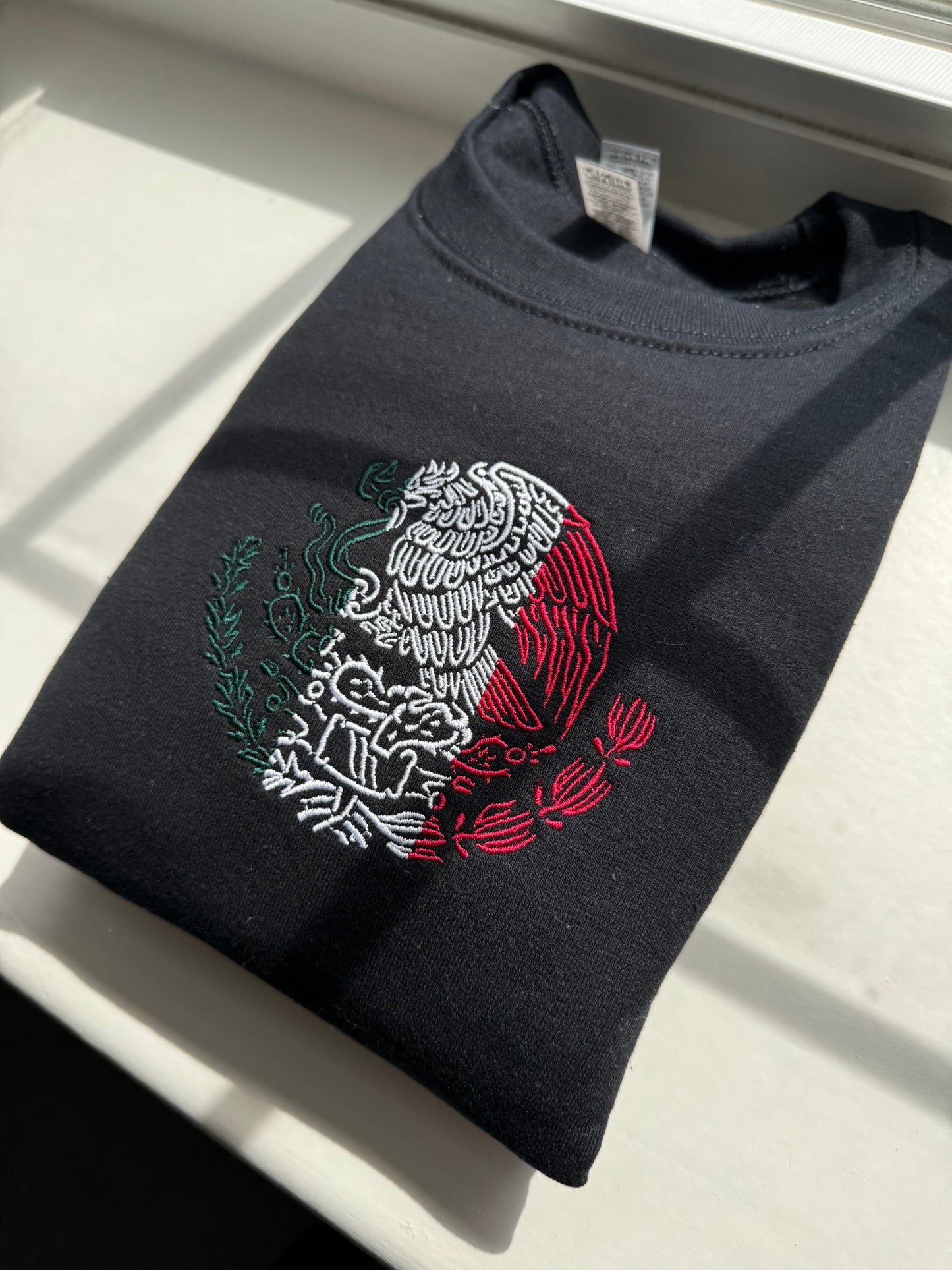 Mexican Flag Embroidered Sweatshirt