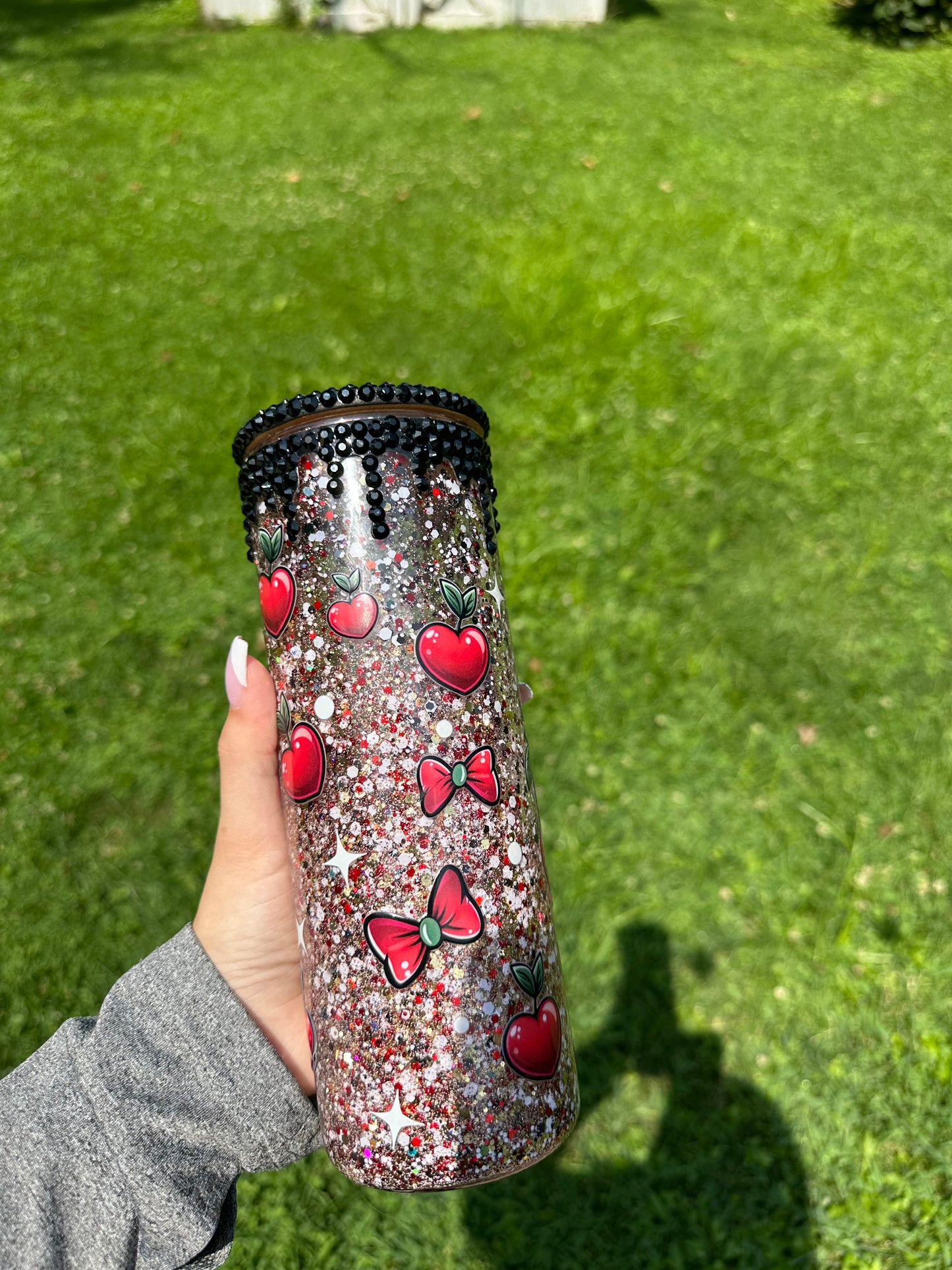 Betty Boop 25 oz Snow Globe Cup With Bling